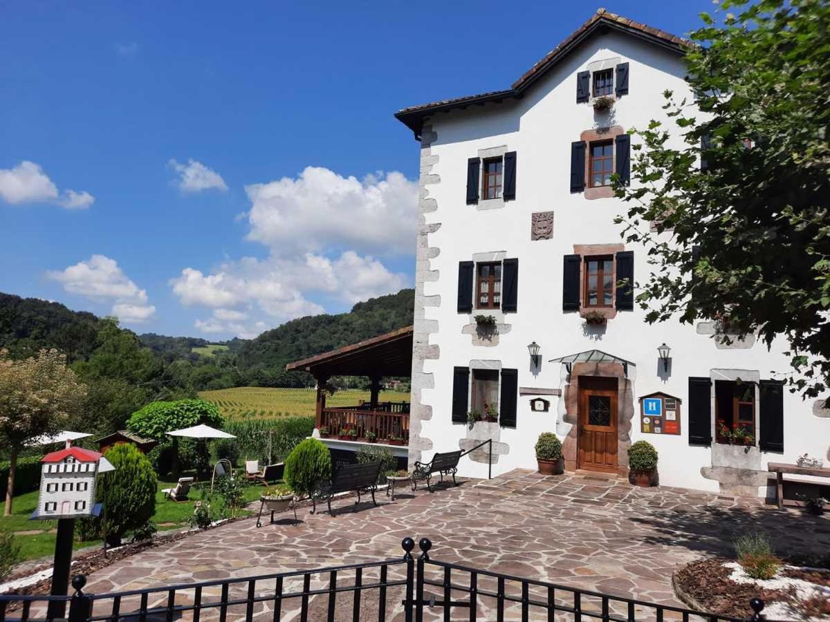 Hotel Rural Irigoienea Urdax Exterior foto
