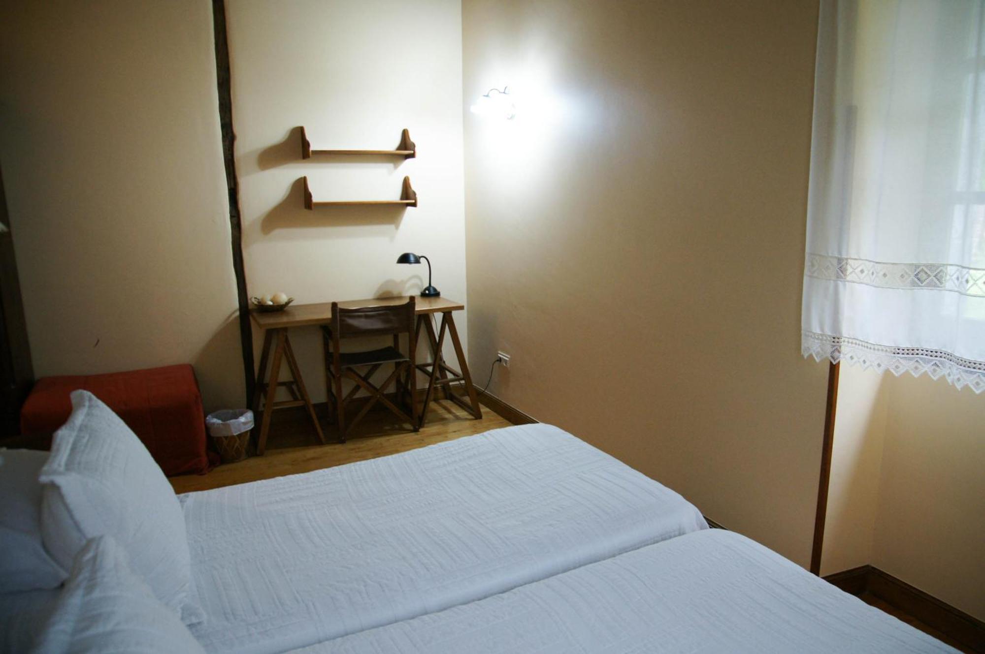 Hotel Rural Irigoienea Urdax Habitación foto